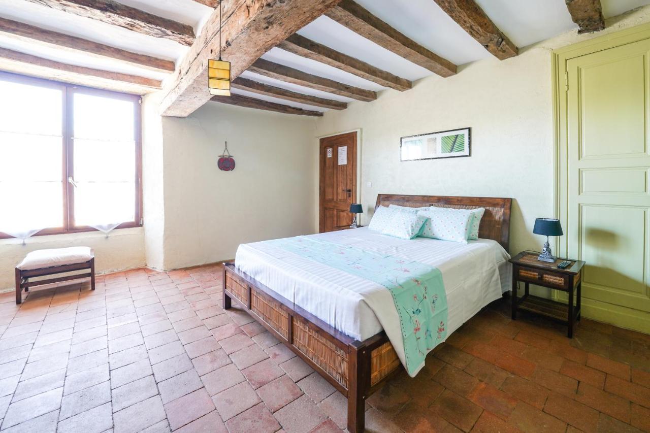 Le Mas D'Anjou Hotel Tigné Esterno foto