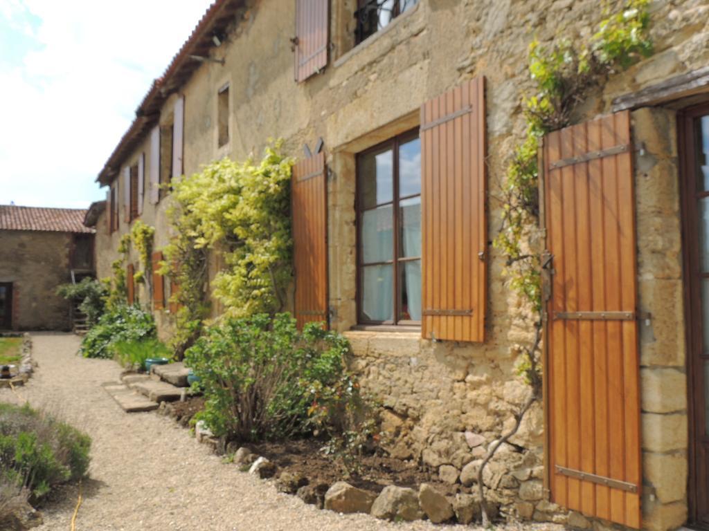 Le Mas D'Anjou Hotel Tigné Esterno foto